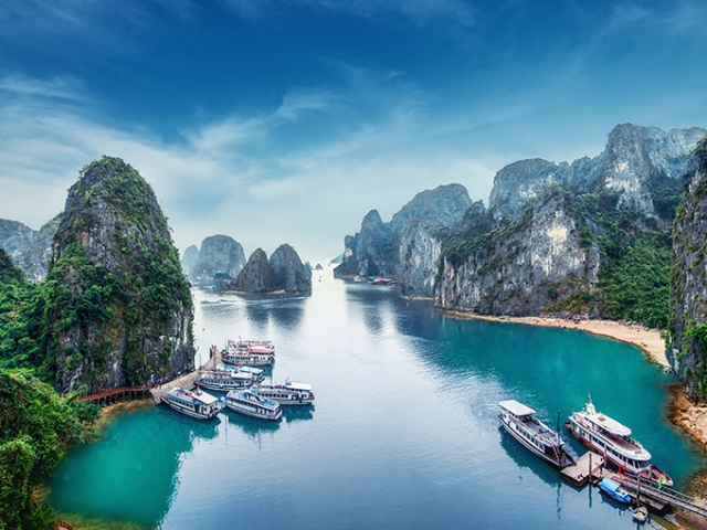 Halong-Bay and Red River - December to March