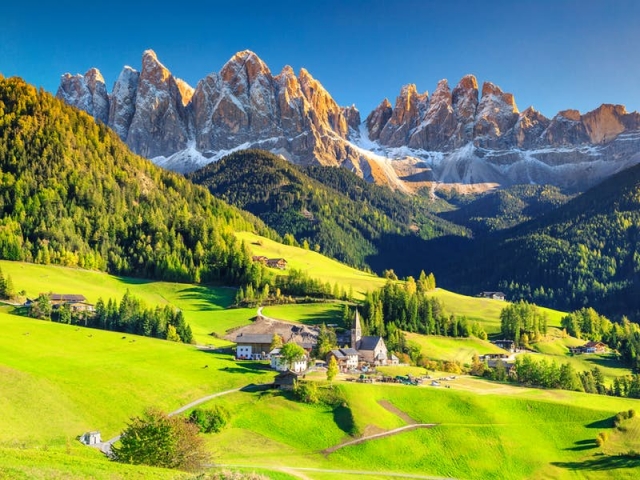 From Rome to London - Italy, Dolomites Mountains