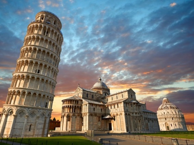 Continental Introduction, Leaning Tower of Pisa, Italy