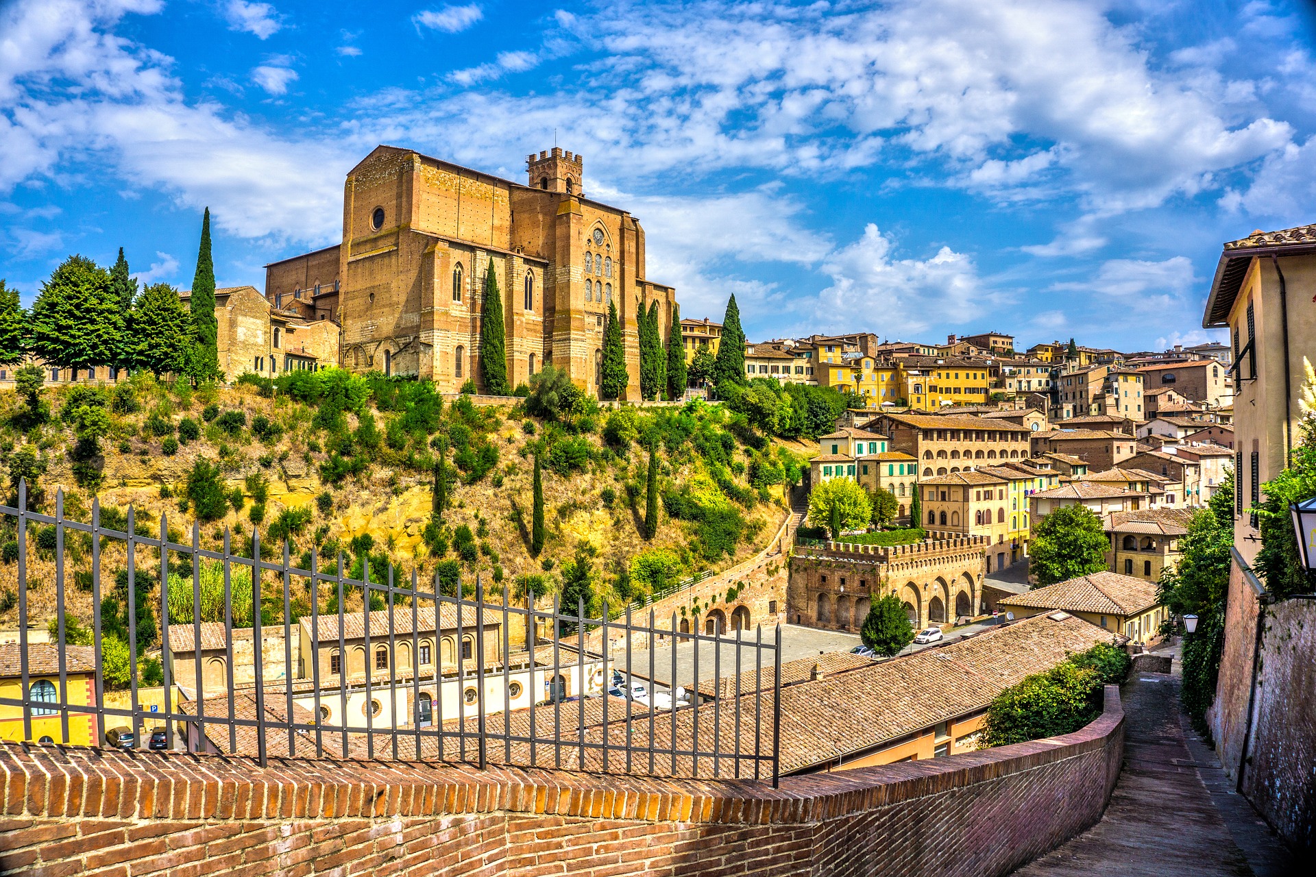 Tuscan Villages - Siena, Italy